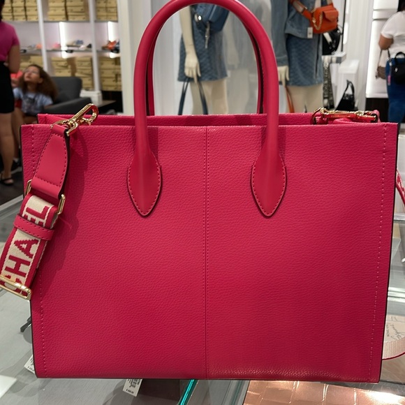 Michael Kors Mirella Medium East West Pebbled Leather Tote Shopper Bag MK EW
NWT - Picture 7 of 16